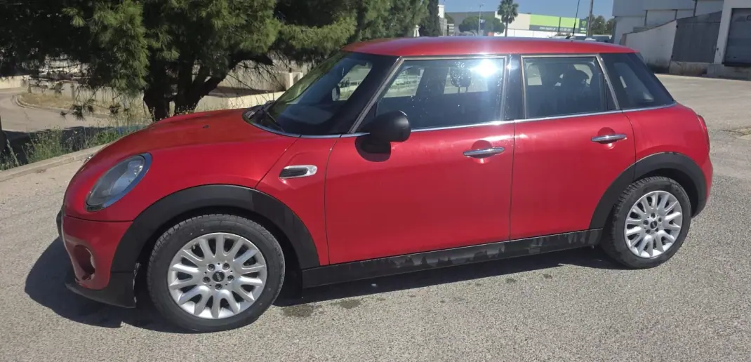 MINI One 2016 - 14900 EUR, 148000 km - AUTO.MOTO.pt - 148000km - foto 1 de 21