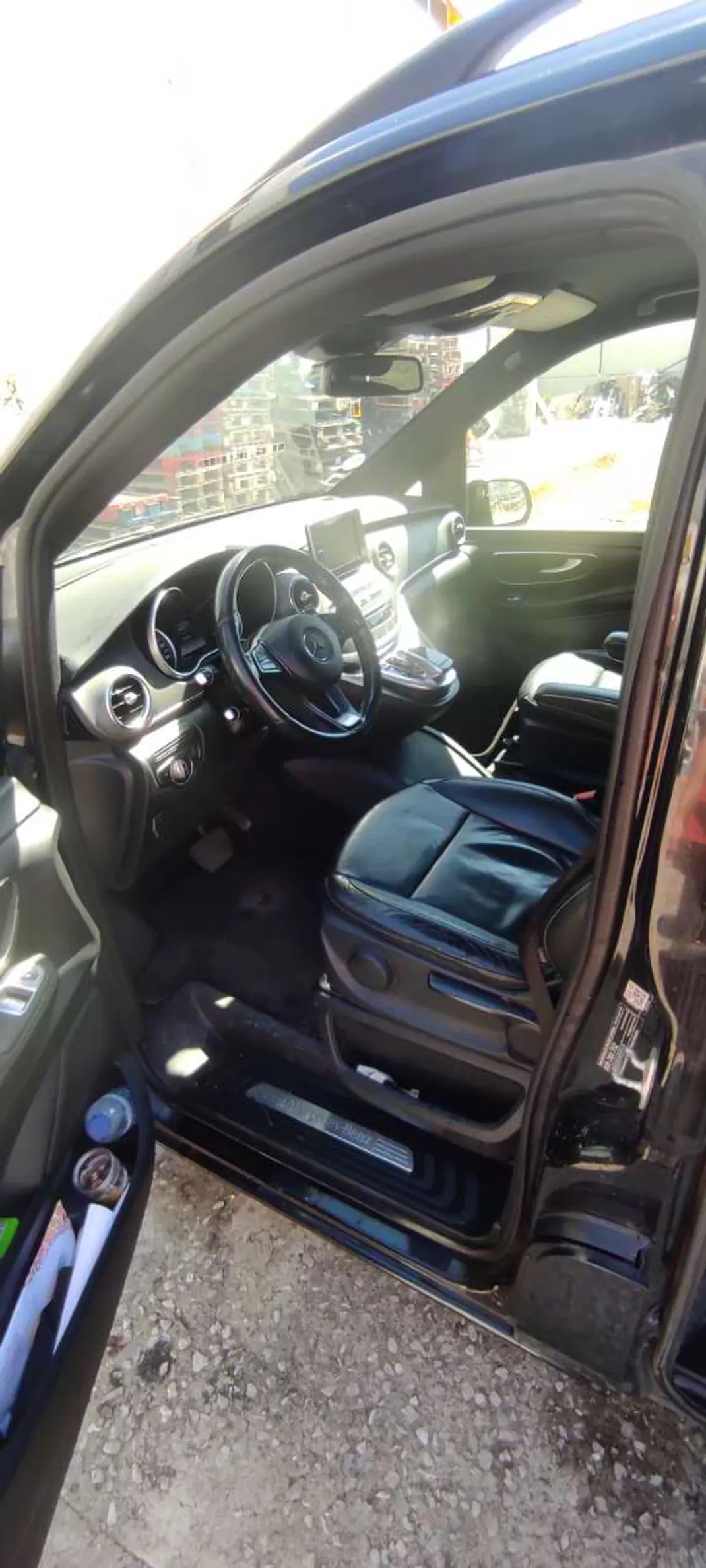 Mercedes-Benz V 250 2016 - 20350 EUR, 360000 km - AUTO.MOTO.pt - 360000km - foto 11 de 14