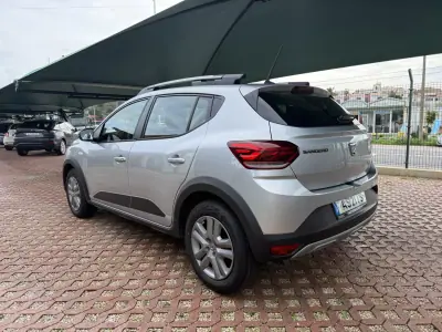 Dacia Sandero 2022 - 15600 EUR, 27510 km - AUTO.MOTO.pt - 27510km - foto 3 de 19