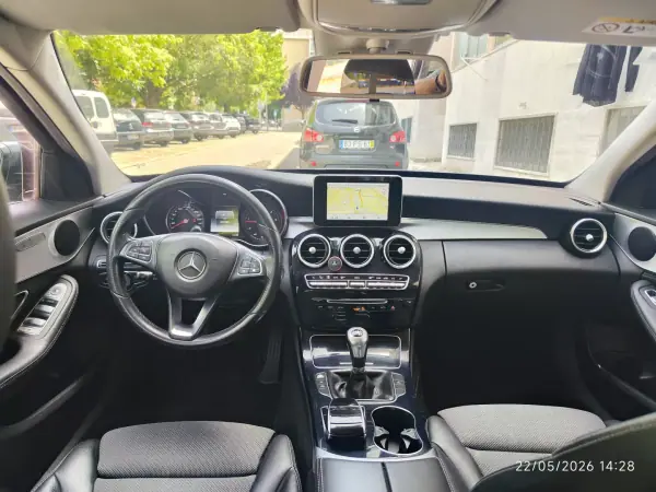 Mercedes-Benz C 200 2015 - 12480 EUR, 333200 km - AUTO.MOTO.pt - 333200km - foto 29 de 32