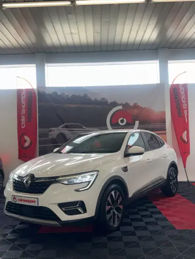 Renault Arkana 2023 - 19900 EUR, 133000 km - AUTO.MOTO.pt - 133000km - foto 3 de 8