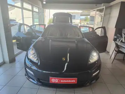 Porsche Panamera 2012 - 41990 EUR, 58000 km - AUTO.MOTO.pt - 58000km - foto 18 de 42