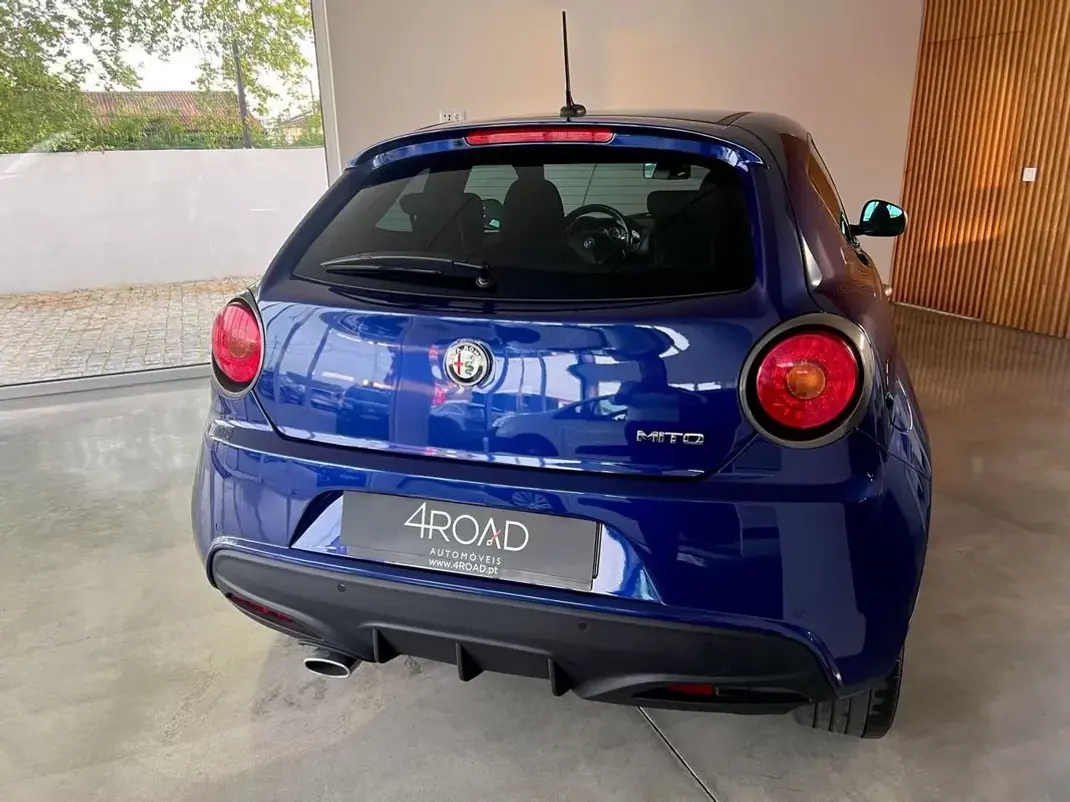 Alfa Romeo MiTo 2016 - 9999 EUR, 135500 km - AUTO.MOTO.pt - 135500km - foto 28 de 60