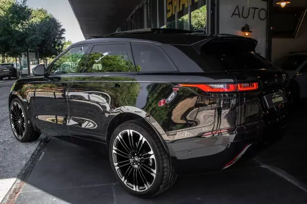 Land Rover Velar 2021 — foto 3 de 40