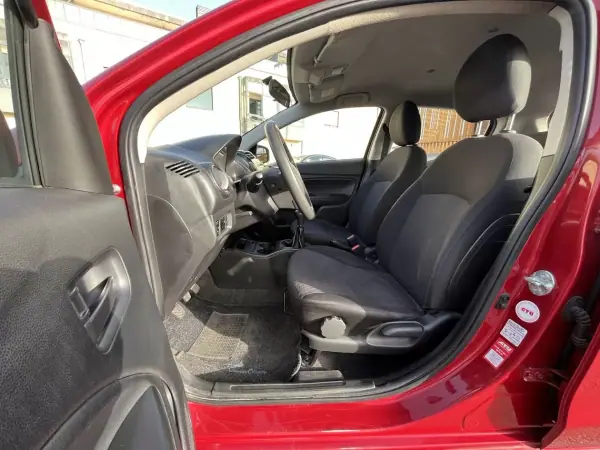 Mitsubishi Space Star 2020 - 8450 EUR, 108000 km - AUTO.MOTO.pt - 108000km - foto 18 de 35