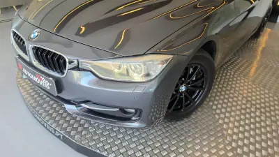 BMW 320 2013 - 12500 EUR, 218911 km - AUTO.MOTO.pt - 218911km - foto 25 de 56