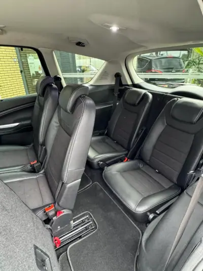 Ford S-Max 2010 - 11900 EUR, 154000 km - AUTO.MOTO.pt - 154000km - foto 15 de 16