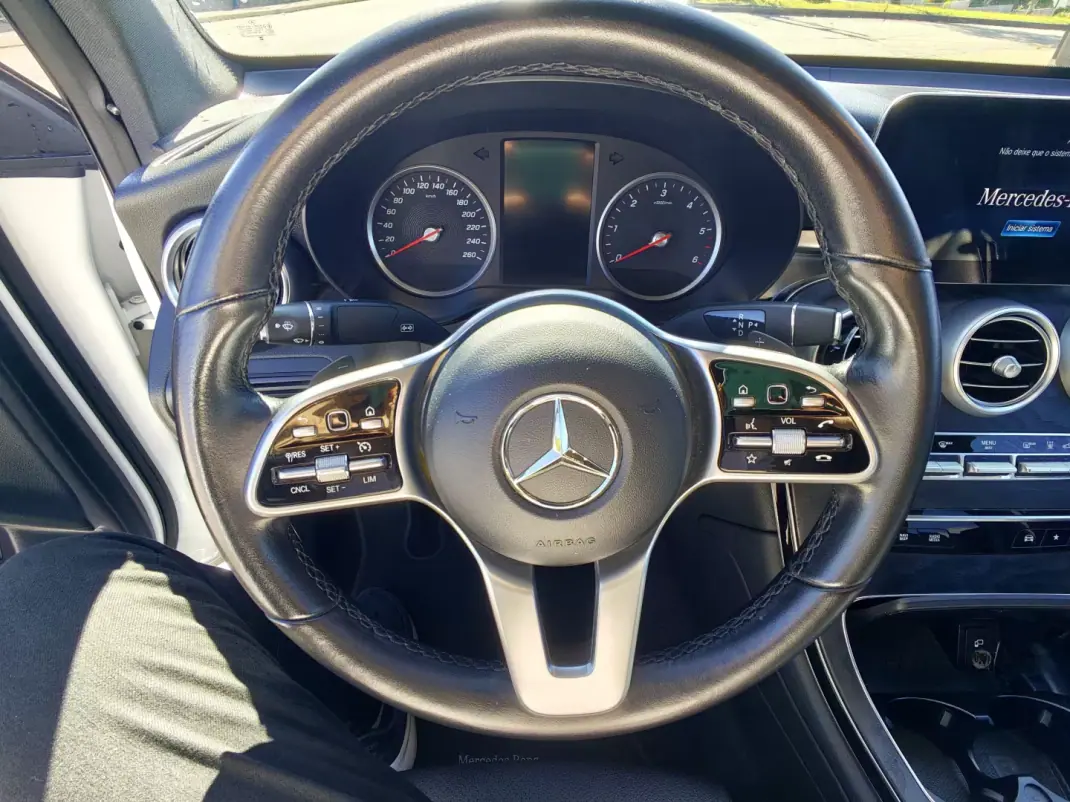 Mercedes-Benz GLC 300 2020 - 43500 EUR, 143000 km - AUTO.MOTO.pt - 143000km - foto 22 de 32