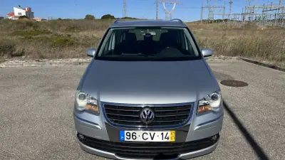 Volkswagen Touran 2007 - 6900 EUR, 315000 km - 315000km - foto 26 de 27