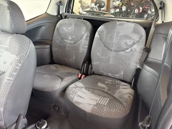 Citroën C2 2005 - 4450 EUR, 64259 km - AUTO.MOTO.pt - 64259km - foto 21 de 26