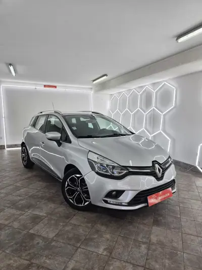 Renault Clio Sport Tourer 2019 - 8650 EUR, 259539 km - AUTO.MOTO.pt - 259539km - foto 3 de 24