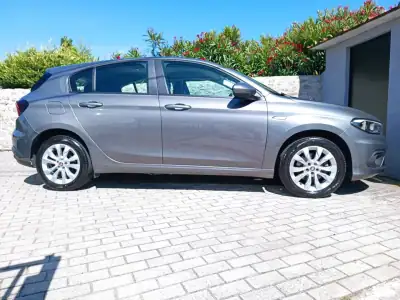 Fiat Tipo 2019 - 14000 EUR, 83000 km - AUTO.MOTO.pt - 83000km - foto 7 de 13