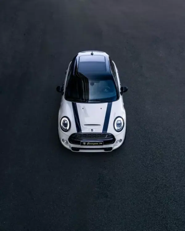 MINI Cooper 2015 - 19990 EUR, 135300 km - AUTO.MOTO.pt - 135300km - foto 40 de 54