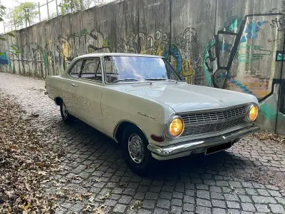 Opel Olympia 1965 - 25000 EUR, 92000 km - AUTO.MOTO.pt - 92000km - foto 33 de 37