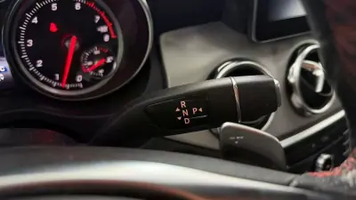 Mercedes-Benz GLA 250 2017 - 26990 EUR, 119434 km - AUTO.MOTO.pt - 119434km - foto 30 de 33