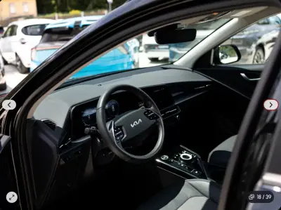 Kia Niro EV 2023 - 29900 EUR, 47643 km - 47643km - foto 11 de 26