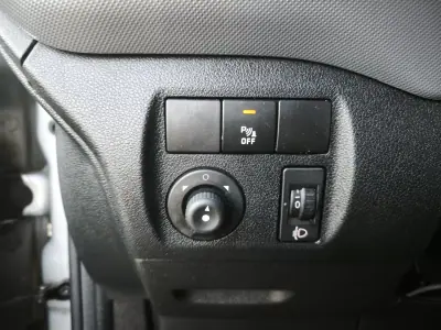 Citroën 2018 - 11374 EUR, 160909 km - AUTO.MOTO.pt - 160909km - foto 25 de 34