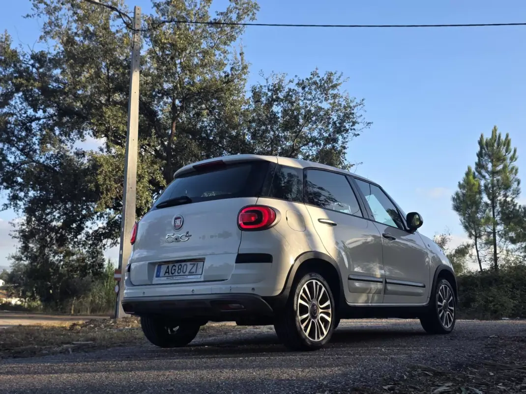 Fiat 500L 2021 - 13750 EUR, 152000 km - 152000km - foto 76 de 80