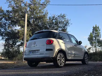 Fiat 500L 2021 - 13750 EUR, 152000 km - 152000km - foto 76 de 80