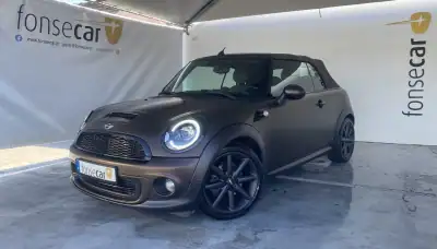 MINI Cooper 2012 - 14500 EUR, 85617 km - AUTO.MOTO.pt - 85617km - foto 9 de 12