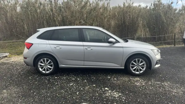 Skoda Scala 2022 - 13490 EUR, 106000 km - AUTO.MOTO.pt - 106000km - foto 3 de 18