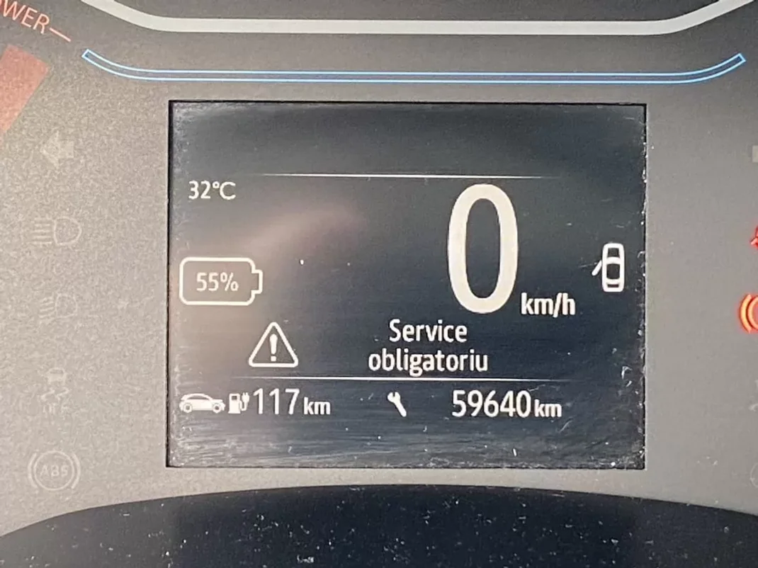 Dacia Spring 2021 - 13500 EUR, 58000 km - AUTO.MOTO.pt - 58000km - foto 11 de 20