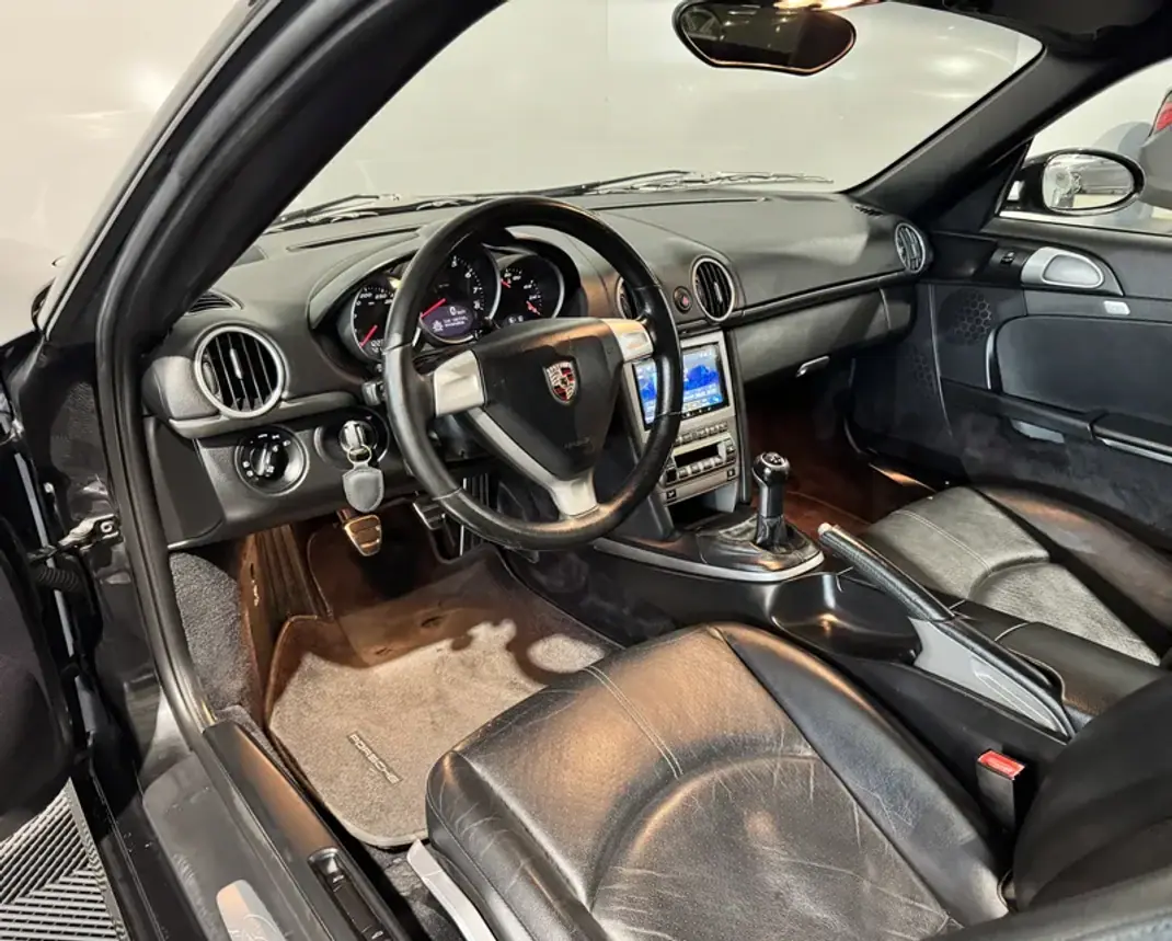 Porsche Cayman 2007 - 37900 EUR, 122381 km - 122381km - foto 10 de 33