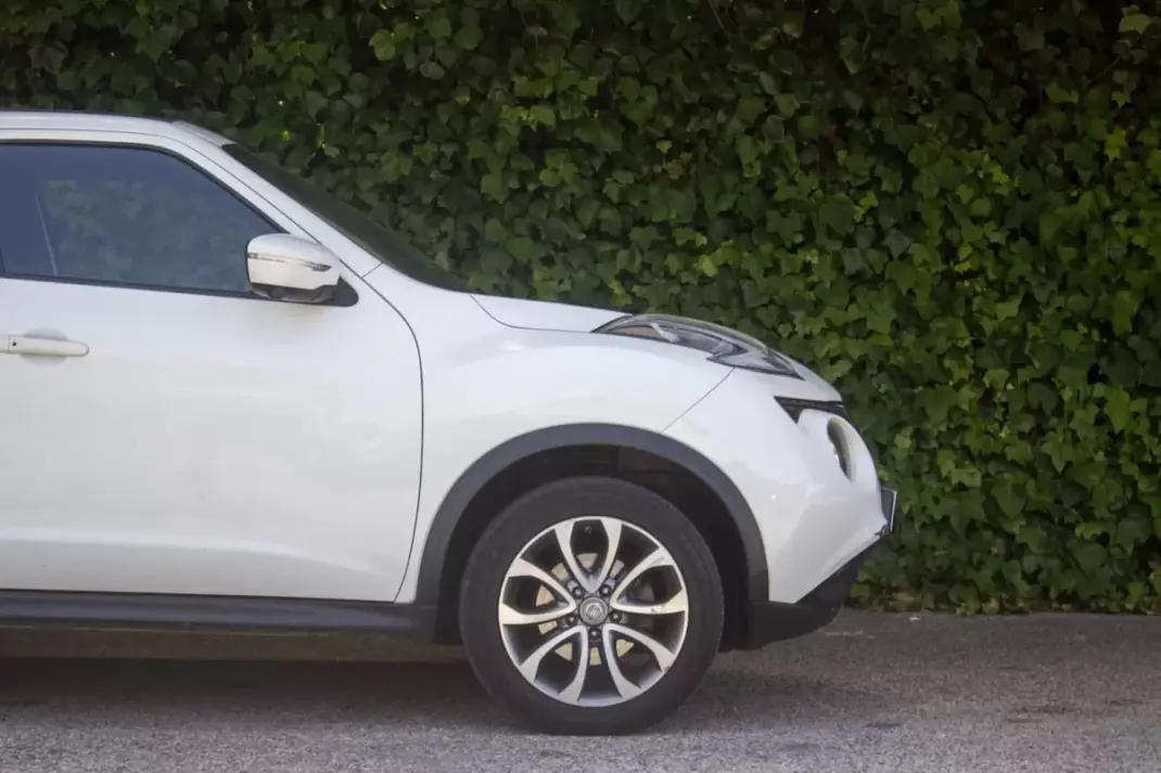 Nissan Juke 2014 - 11900 EUR, 161000 km - 161000km - foto 14 de 18