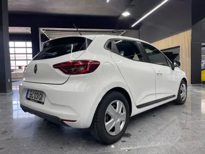 Renault Clio 2020 — foto 4 de 14