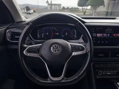 Volkswagen T-Cross 2019 - 18990 EUR, 100000 km - 100000km - foto 15 de 50