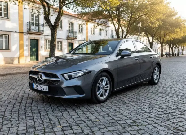 Mercedes-Benz A 180 Limousine 2019 - 23450 EUR, 126183 km - AUTO.MOTO.pt - 126183km - foto 4 de 21