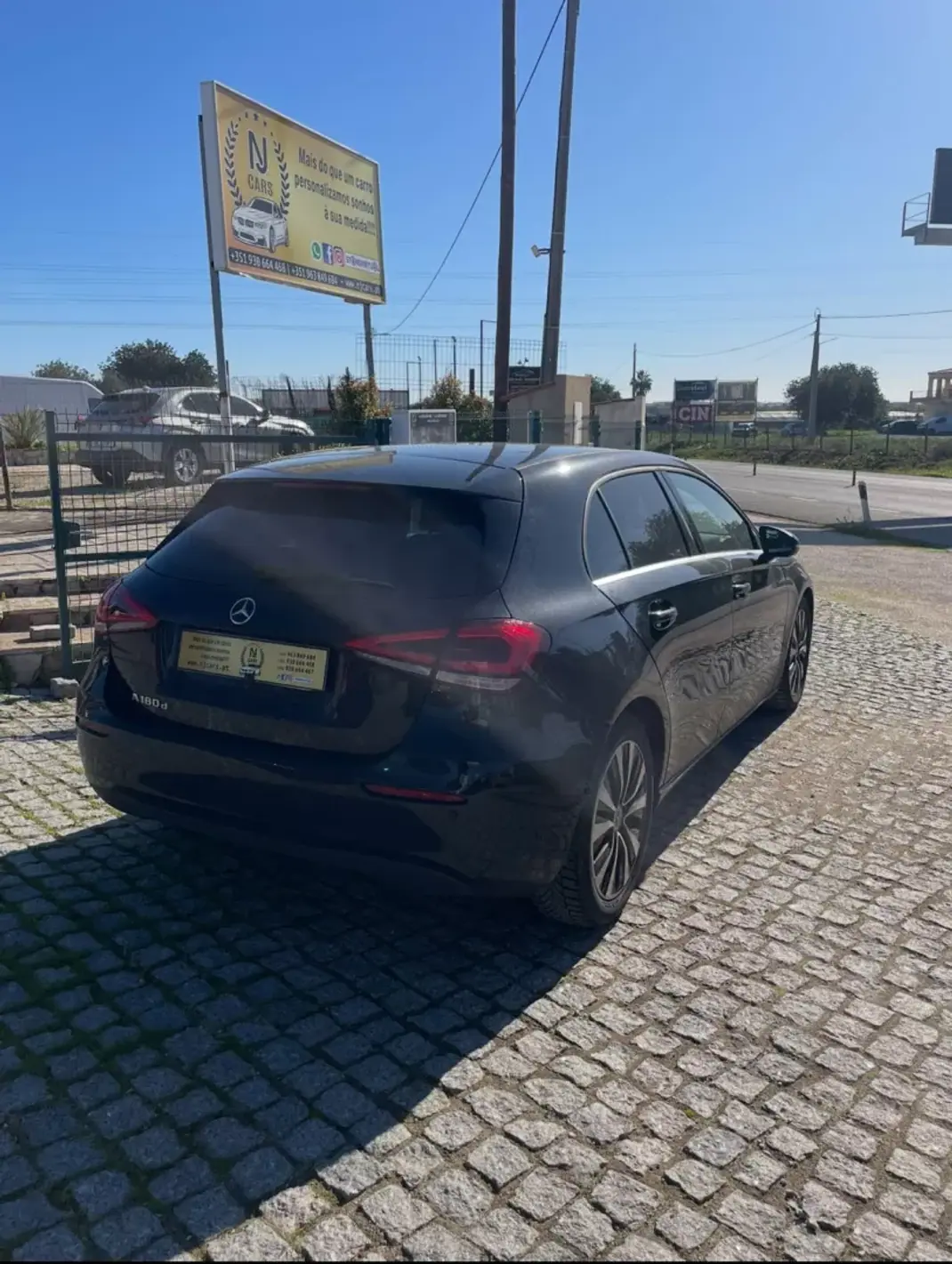 Mercedes-Benz A 180 2021 - 25900 EUR, 110260 km - AUTO.MOTO.pt - 110260km - foto 6 de 15
