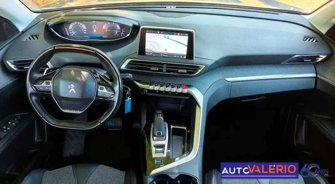 Peugeot 3008 2019 - 20950 EUR, 75140 km - 75140km - foto 10 de 39
