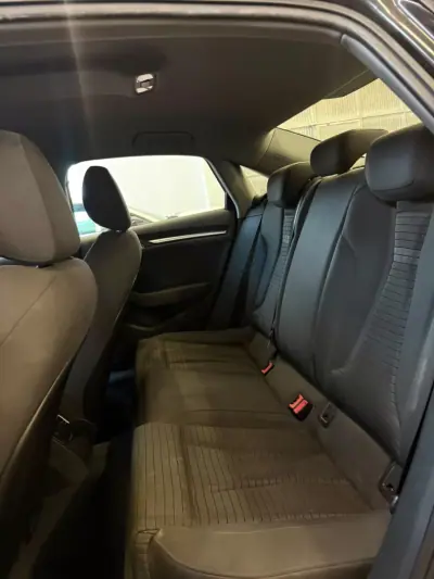 Audi A3 Limousine 2017 - 19900 EUR, 192000 km - 192000km - foto 9 de 9