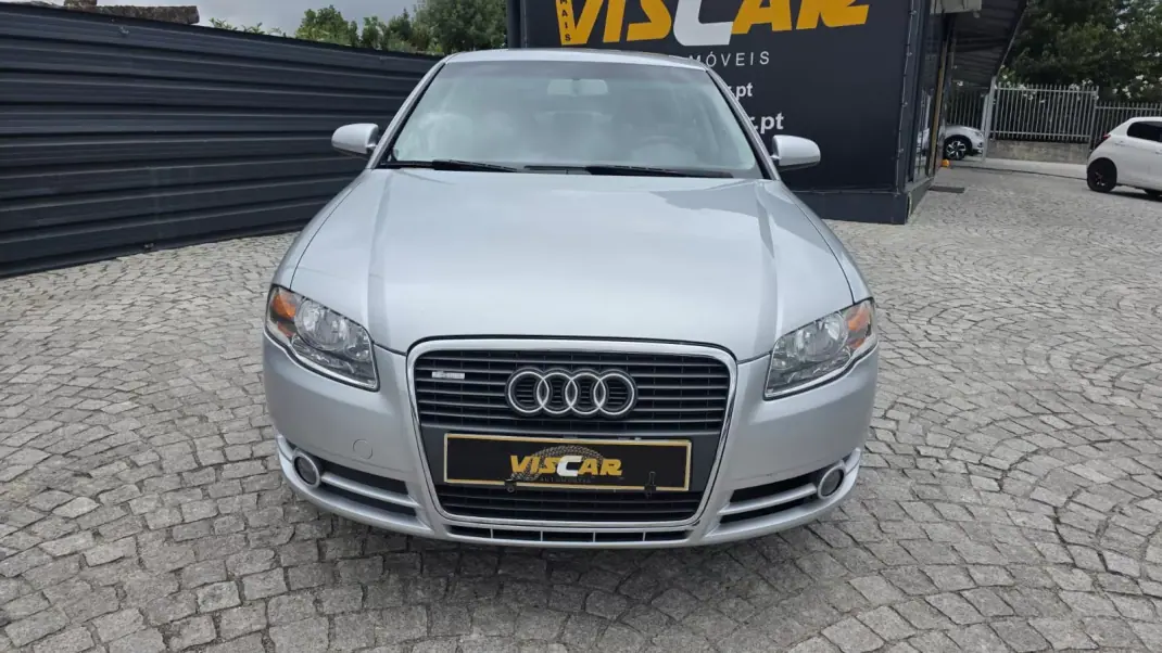 Audi A4 2007 - 5590 EUR, 300000 km - 300000km - foto 7 de 19