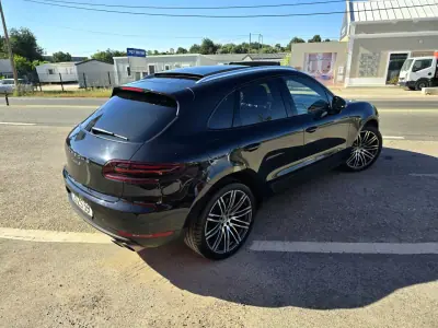 Porsche Macan 2015 - 43950 EUR, 132922 km - AUTO.MOTO.pt - 132922km - foto 2 de 10
