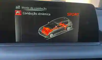 BMW 116 2016 - 10000 EUR, 212000 km - AUTO.MOTO.pt - 212000km - foto 17 de 25