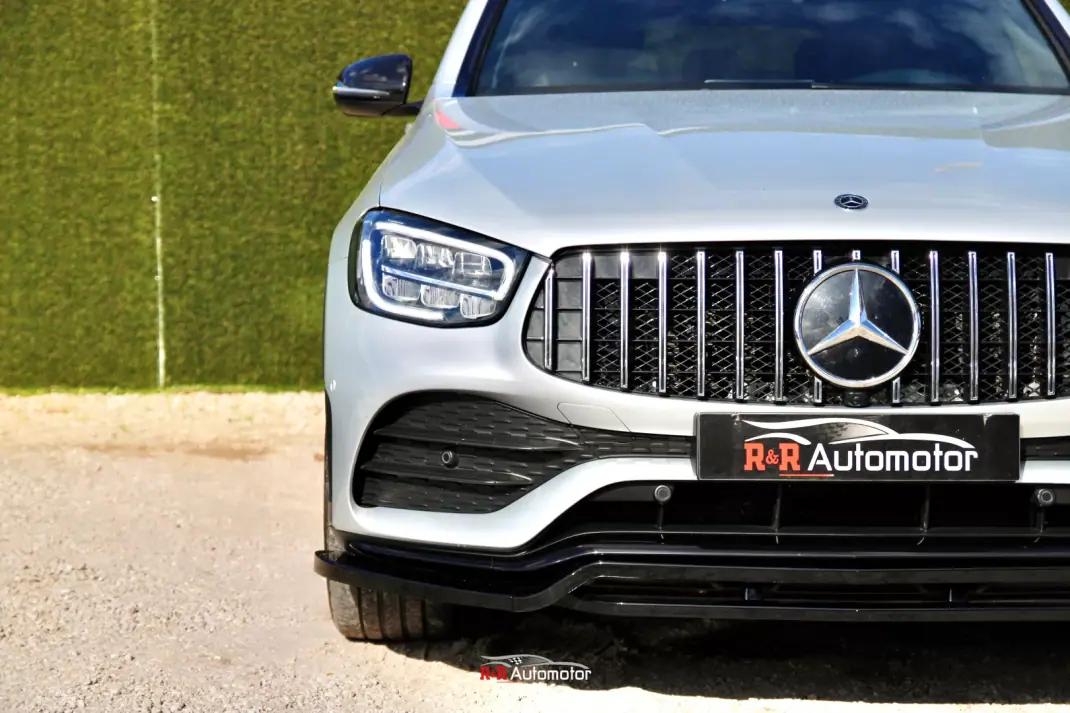 Mercedes-Benz GLC 300 2020 - 49900 EUR, 69000 km - AUTO.MOTO.pt - 69000km - foto 29 de 32