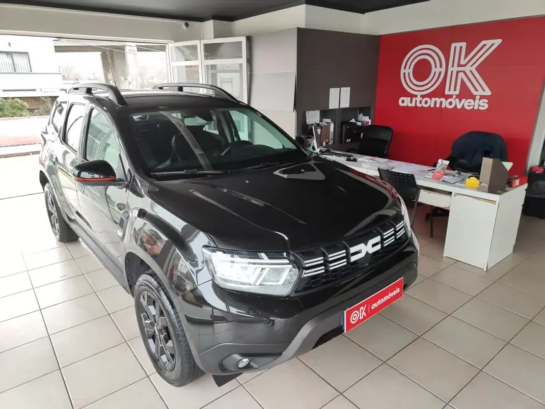 Dacia Duster 2023 - 16750 EUR, 65400 km - AUTO.MOTO.pt - 65400km - foto 2 de 35