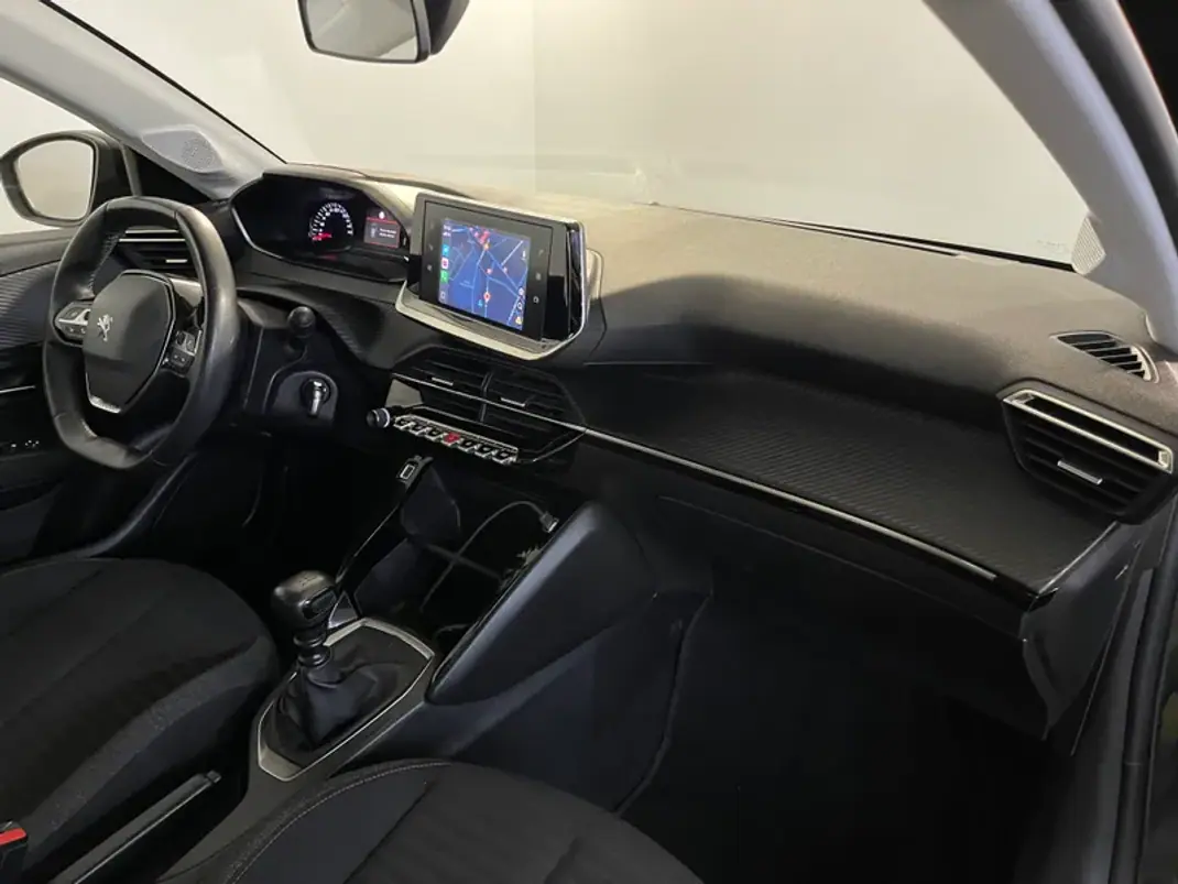 Peugeot 208 2022 - 13450 EUR, 145000 km - AUTO.MOTO.pt - 145000km - foto 13 de 29