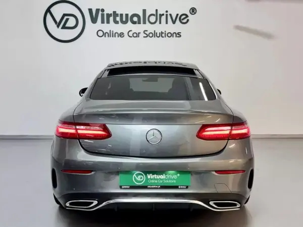 Mercedes-Benz E 220 2019 - 36750 EUR, 89000 km - AUTO.MOTO.pt - 89000km - foto 8 de 60