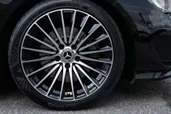 Mercedes-Benz CLA 220 2016 - 22999 EUR, 229658 km - AUTO.MOTO.pt - 229658km - foto 6 de 27