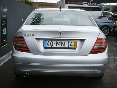 Mercedes-Benz C 220 2011 - 8950 EUR, 430000 km - AUTO.MOTO.pt - 430000km - foto 13 de 52