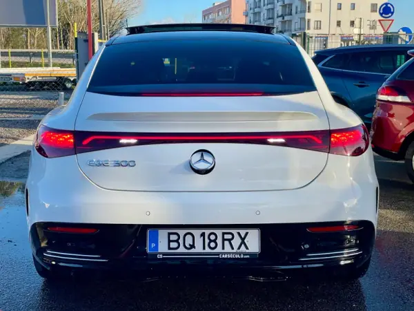Mercedes-Benz EQE 2023 - 53750 EUR, 31500 km - AUTO.MOTO.pt - 31500km - foto 10 de 51