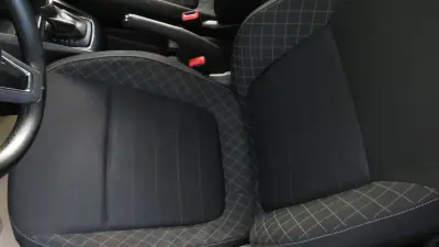 Skoda Fabia Break 2015 - 11800 EUR, 116000 km - 116000km - foto 27 de 29