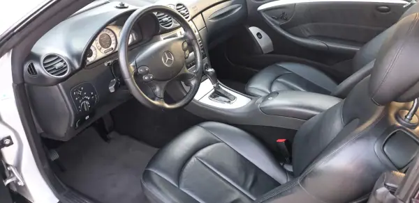 Mercedes-Benz CLK 220 2006 - 11990 EUR, 239000 km - AUTO.MOTO.pt - 239000km - foto 14 de 34