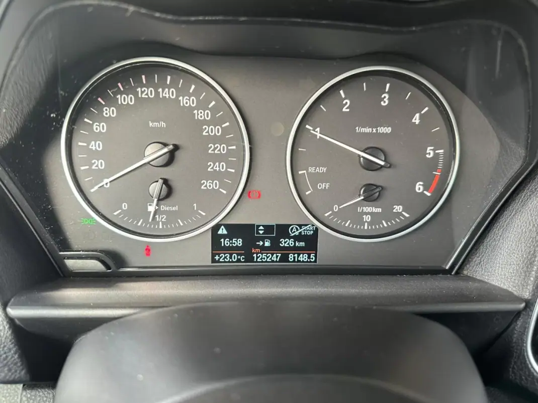 BMW 116 2016 - 16900 EUR, 125233 km - AUTO.MOTO.pt - 125233km - foto 22 de 32