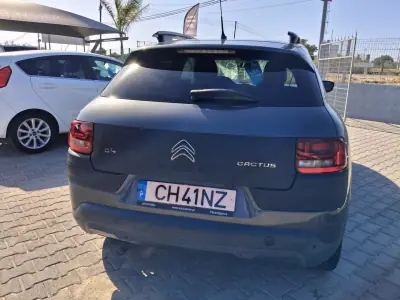 Citroën C4 Cactus 2017 - 8950 EUR, 120000 km - AUTO.MOTO.pt - 120000km - foto 7 de 15
