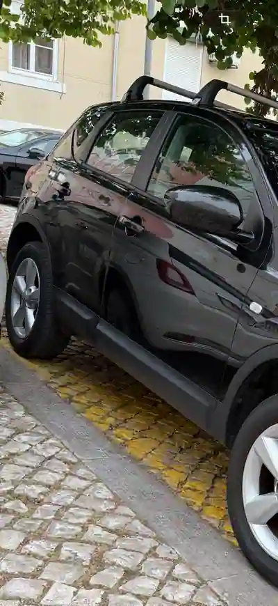 Nissan Qashqai 2008 - 5900 EUR, 217 km - AUTO.MOTO.pt - 217km - foto 5 de 5