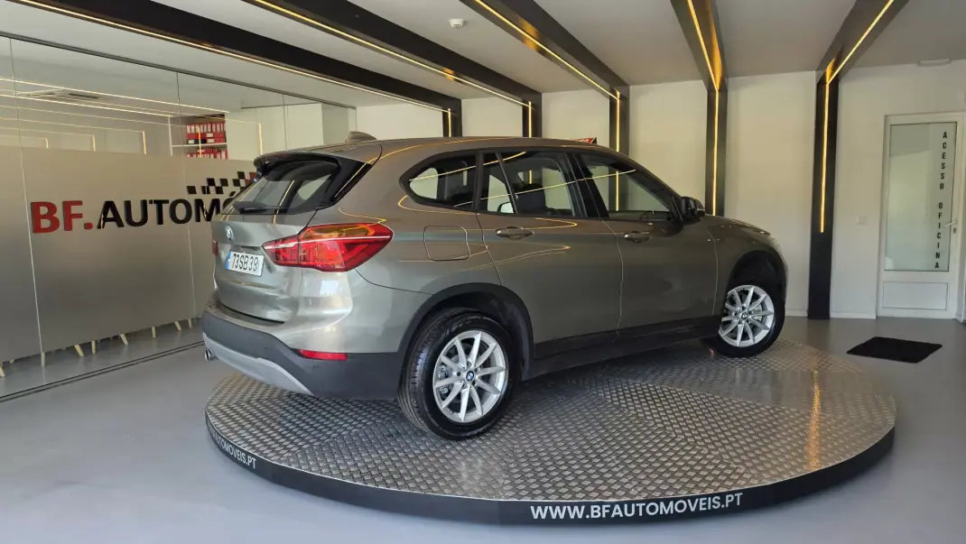 BMW X1 2016 - 22500 EUR, 76896 km - AUTO.MOTO.pt - 76896km - foto 20 de 61